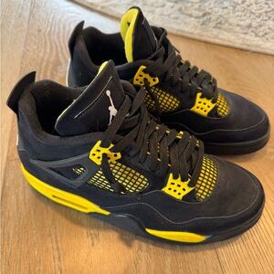 Air Jordan 4 Retro Thunder Black and Yellow Men's Sneakers